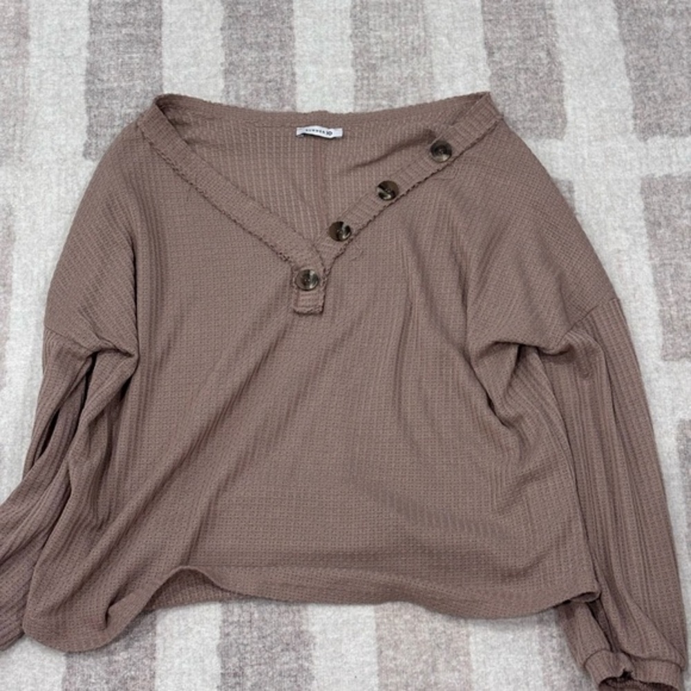 Pink Lily | Women's Brown Waffle Button-Detail Top